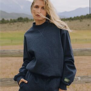 Daily Drills fleece vintage Crew Neck Sweater